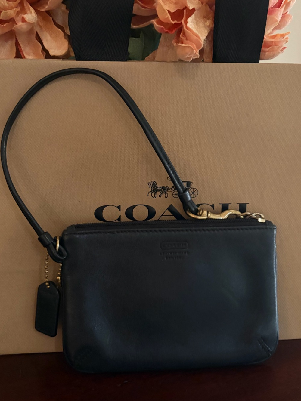 Coach vintage wristlet pouch